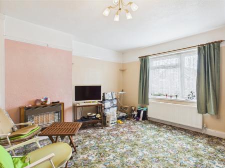 2 bedroom Semi-detached house for sale in Second Avenue, Farlington, Portsmouth, PO6