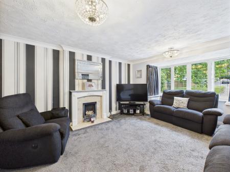 4 bedroom Detached house for sale in Skye Close, Cosham, Portsmouth, PO6