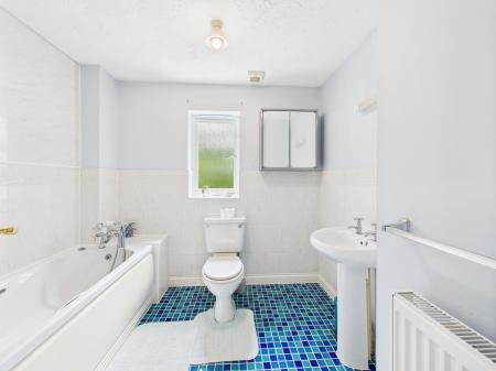 4 bedroom Detached house for sale in Skye Close, Cosham, Portsmouth, PO6