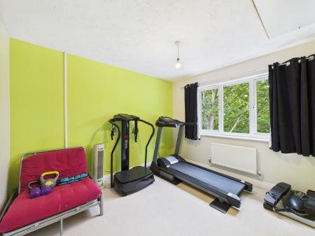 4 bedroom Detached house for sale in Skye Close, Cosham, Portsmouth, PO6