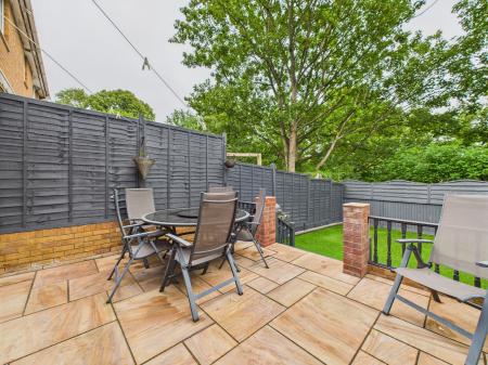 4 bedroom Detached house for sale in Skye Close, Cosham, Portsmouth, PO6