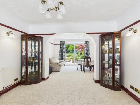 4 bedroom Semi-detached house for sale in The Causeway, Portchester, Fareham, PO16