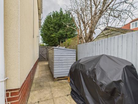 3 bedroom Semi-detached house for sale in The Close, Cosham, Portsmouth, PO6