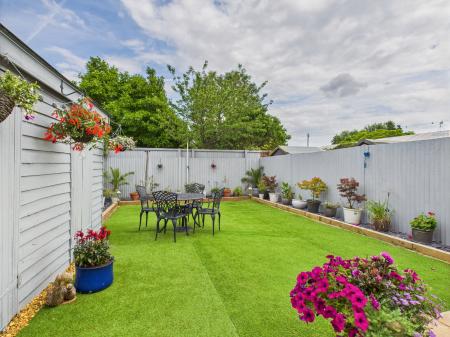 3 bedroom Semi-detached house for sale in The Close, Cosham, Portsmouth, PO6