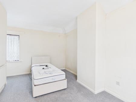 3 bedroom End of terrace house for sale in Totland Road, Cosham, Portsmouth, PO6