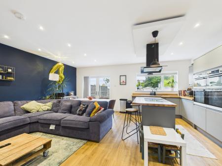 4 bedroom Semi-detached house for sale in Uplands Road, Drayton, Portsmouth, PO6