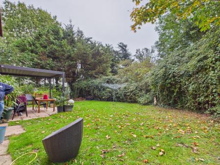 4 bedroom Detached house for sale in Wilby Lane, Anchorage Park, Portsmouth, PO3