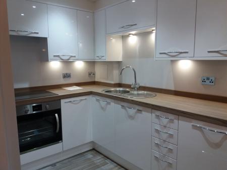 1 bedroom Apartment to let in Forest Grove House, London Road, Cowplain, Waterlooville PO8