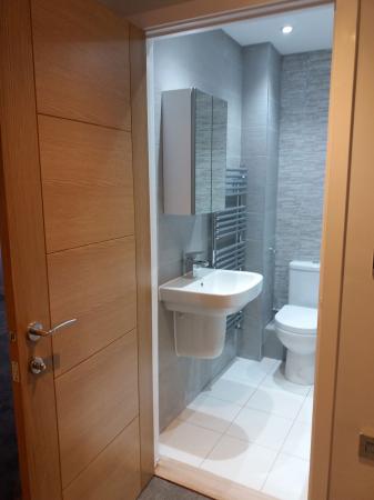 1 bedroom Apartment to let in Forest Grove House, London Road, Cowplain, Waterlooville PO8