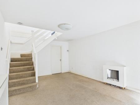 2 bedroom Terraced House to let in Church Road, Fratton, Portsmouth, PO1