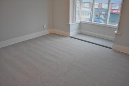 2 bedroom Flat to let in Havant Road, Drayton, Portsmouth, PO6