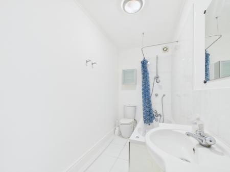 1 bedroom Flat to let in Stubbington Avenue, North End, Portsmouth, PO2