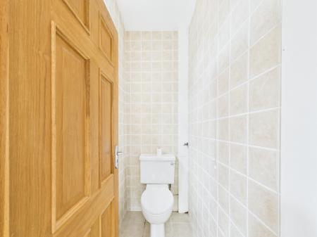 3 bedroom Semi-detached house to let in Woodfield Avenue, Farlington, Portsmouth, PO6