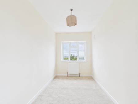 3 bedroom Semi-detached house to let in Woodfield Avenue, Farlington, Portsmouth, PO6