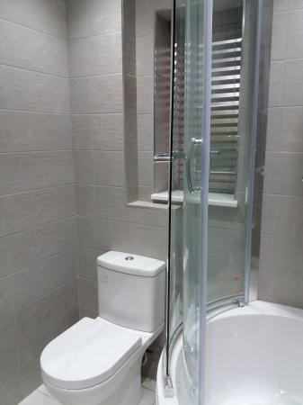 1 bedroom Apartment to let in Forest Grove House, London Road, Cowplain, Waterlooville PO8