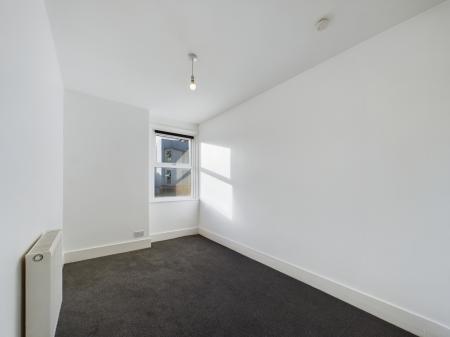 3 bedroom Terraced House to let in Bramble Road, Southsea, PO4