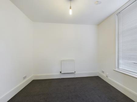 3 bedroom Terraced House to let in Bramble Road, Southsea, PO4
