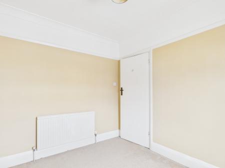 4 bedroom Detached house to let in Havant Road, Drayton, Portsmouth, PO6