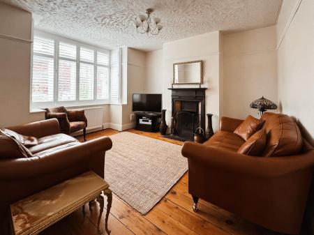 3 bedroom Semi-detached house to let in Old Rectory Road, Farlington, Portsmouth, PO6