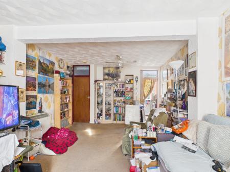 3 bedroom Terraced House for sale in Forton Rd, Fratton, Portsmouth, PO1