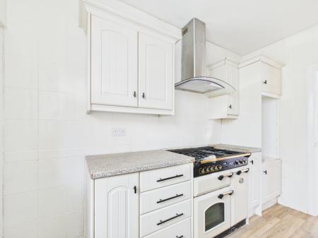 3 bedroom Detached bungalow to let in Hollam Rd, Milton, Portsmouth, PO4