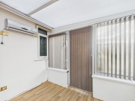 3 bedroom Detached bungalow to let in Hollam Rd, Milton, Portsmouth, PO4