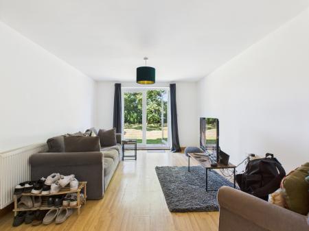 1 bedroom Flat to let in Hambledon Road, Waterlooville, PO7