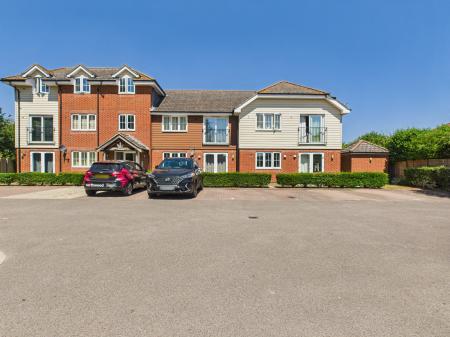 Hambledon Road, Waterlooville, PO7