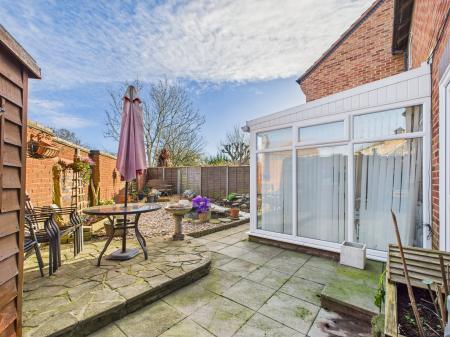 3 bedroom End of terrace house for sale in Brampton Lane, Anchorage Park, Portsmouth, PO3