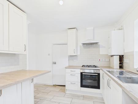 3 bedroom Detached house to let in Portsmouth Road, Waterlooville, PO8