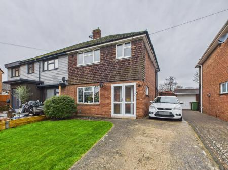 Nutbourne Road, Farlington, Portsmouth, PO6