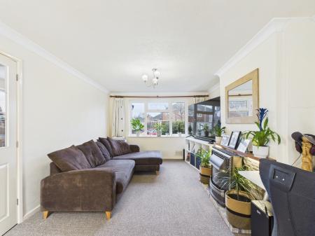 3 bedroom Semi-detached house for sale in Nutbourne Road, Farlington, Portsmouth, PO6