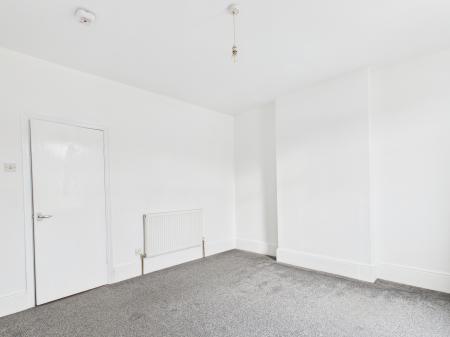 3 bedroom Terraced House to let in Essex Road, Southsea, PO4