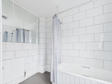 3 bedroom Terraced House to let in Essex Road, Southsea, PO4