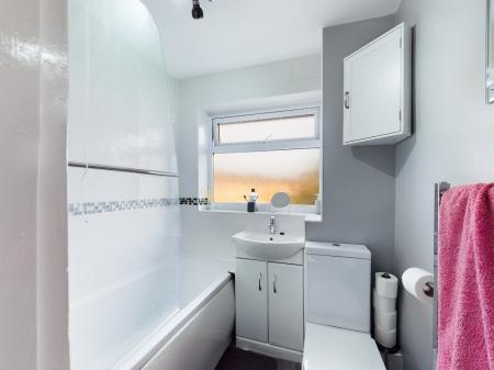 2 bedroom End of terrace house for sale in Bevan Road, Waterlooville, PO8