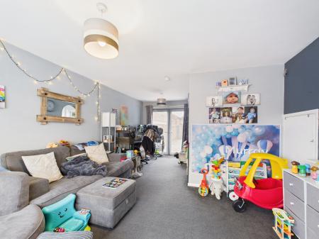 2 bedroom End of terrace house for sale in Bevan Road, Waterlooville, PO8