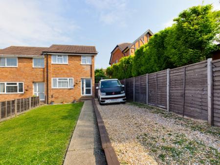 2 bedroom End of terrace house for sale in Bevan Road, Waterlooville, PO8