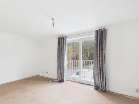 1 bedroom Flat to let in Crombie Close, Waterlooville, PO8