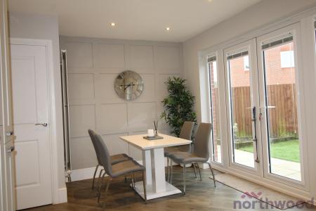 3 bedroom Semi-detached house for sale in Beagle Close, Higher Bartle, PR4