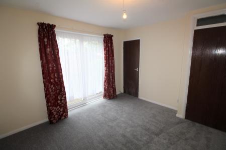 2 bedroom Flat for sale in Haighton Court, Fulwood, PR2