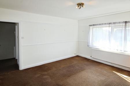 2 bedroom Flat to let in Gamull Lane, Ribbleton, Preston, PR2