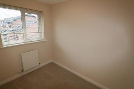 2 bedroom Terraced House to let in Shelley Road, Ashton on Ribble, Preston, PR2