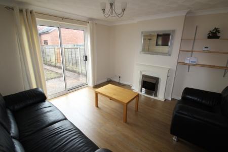 2 bedroom Terraced House to let in Shelley Road, Ashton on Ribble, Preston, PR2