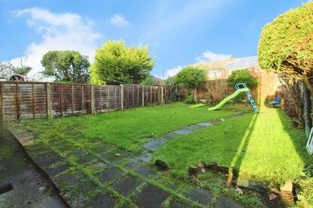 3 bedroom Semi-detached house for sale in Nine Elms, Fulwood, PR2