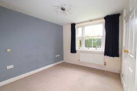 2 bedroom Flat for sale in Brownlow Road, Reading, RG1