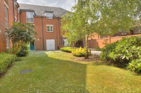2 bedroom Flat for sale in Silver Street, Reading, RG1