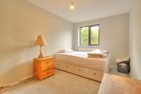 1 bedroom Flat for sale in St Pauls Court, Reading, RG1