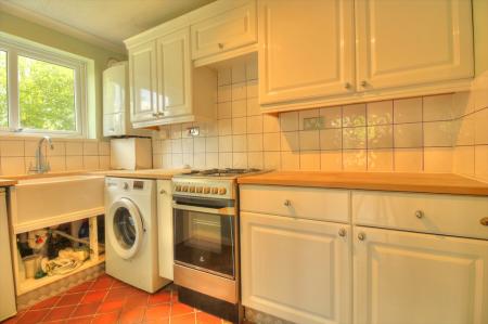1 bedroom Maisonette for sale in Yew Lane, Reading, RG1
