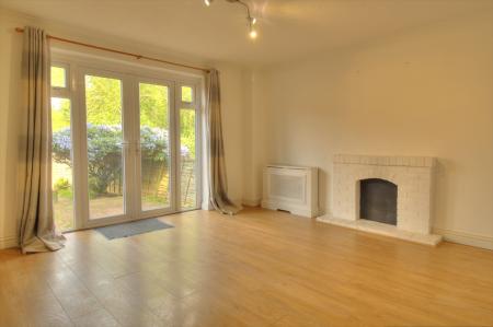 1 bedroom Maisonette for sale in Yew Lane, Reading, RG1