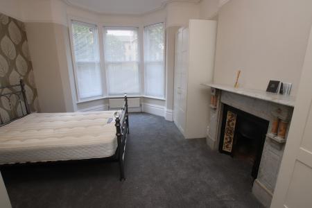 1 bedroom Flat to let in London Road, Reading, Reading, RG1